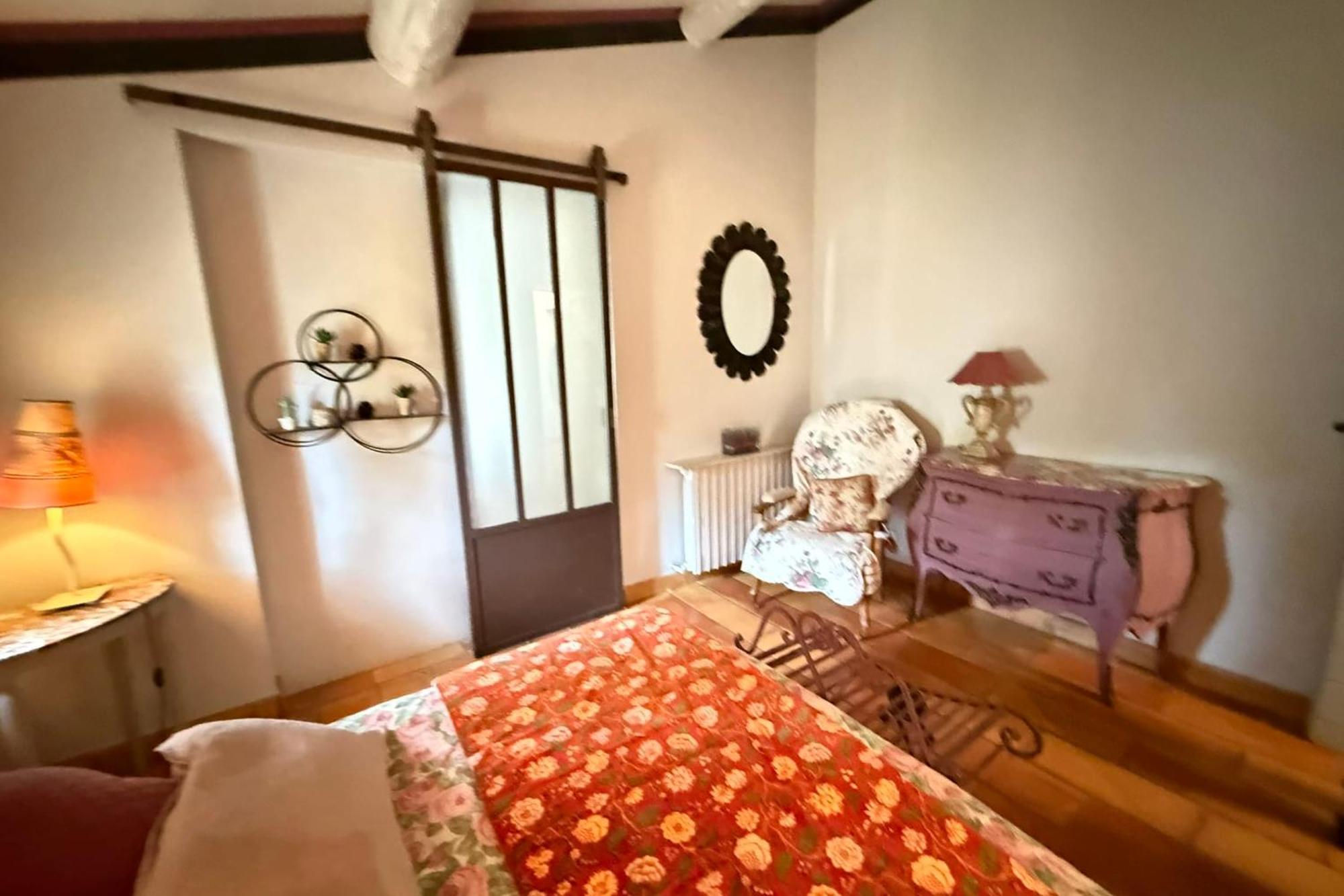 Beautiful Provencal Villa With Pool And Jacuzzi Lacoste (Vaucluse) Exterior foto