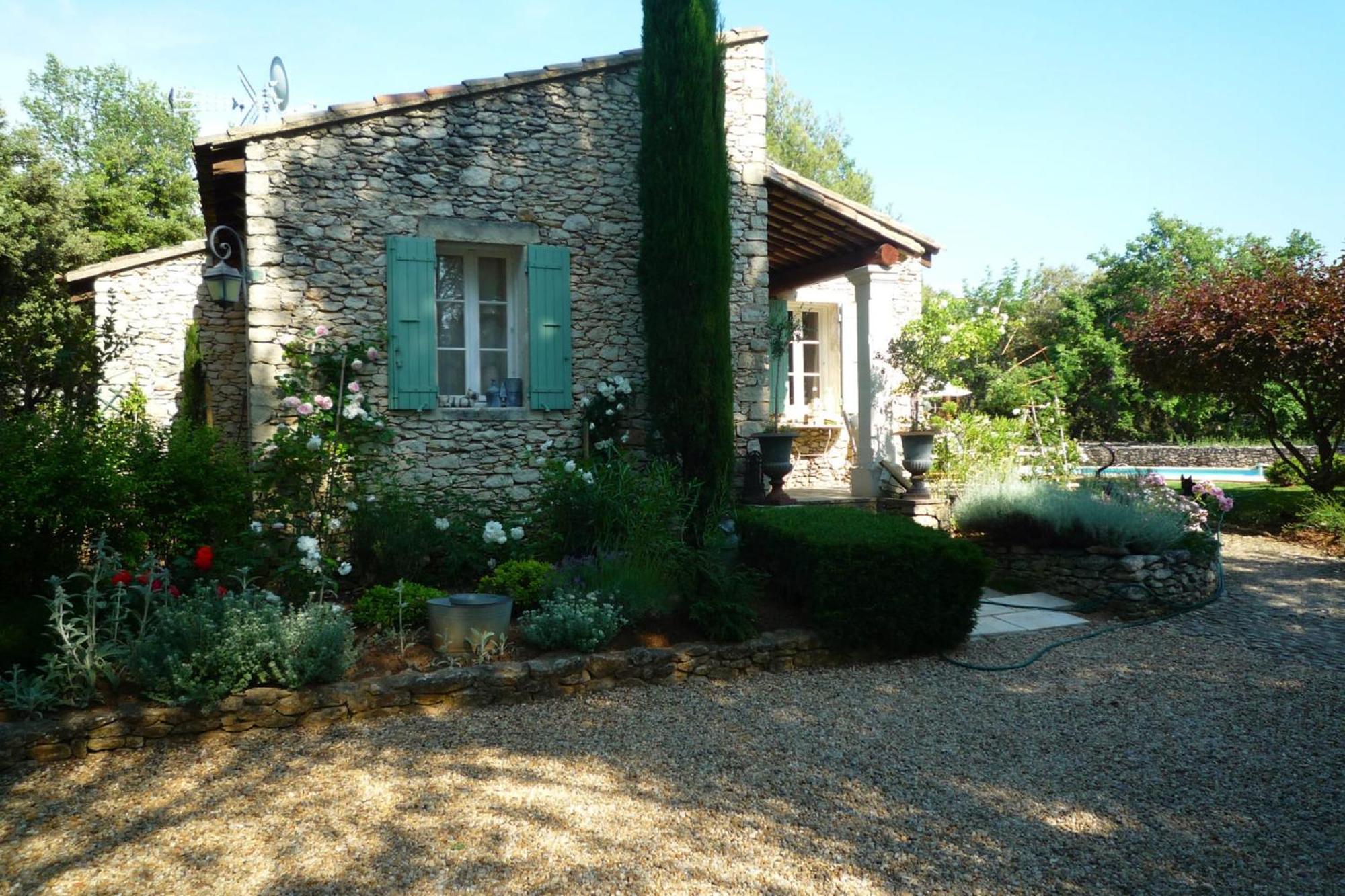 Beautiful Provencal Villa With Pool And Jacuzzi Lacoste (Vaucluse) Exterior foto