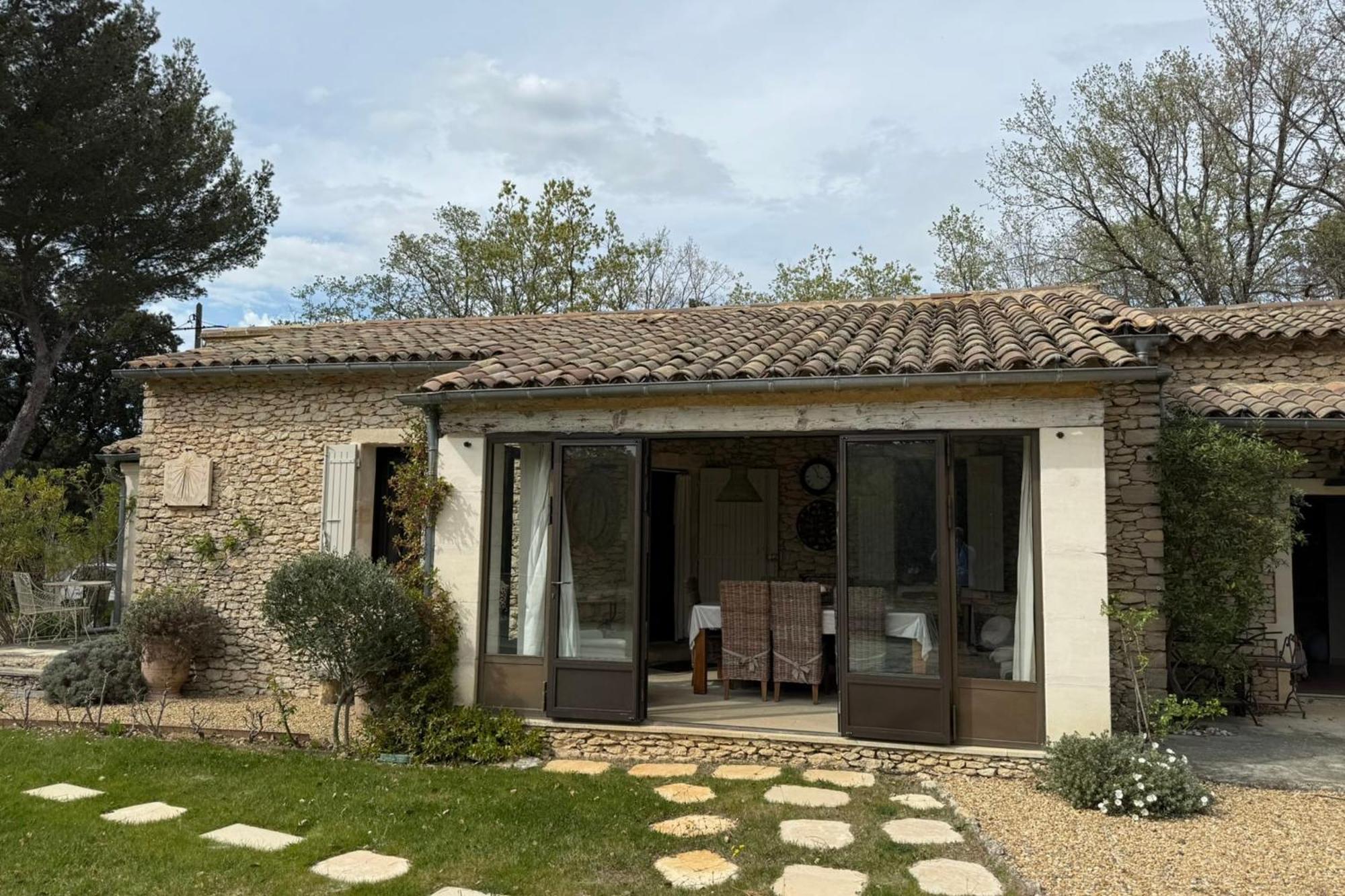 Beautiful Provencal Villa With Pool And Jacuzzi Lacoste (Vaucluse) Exterior foto