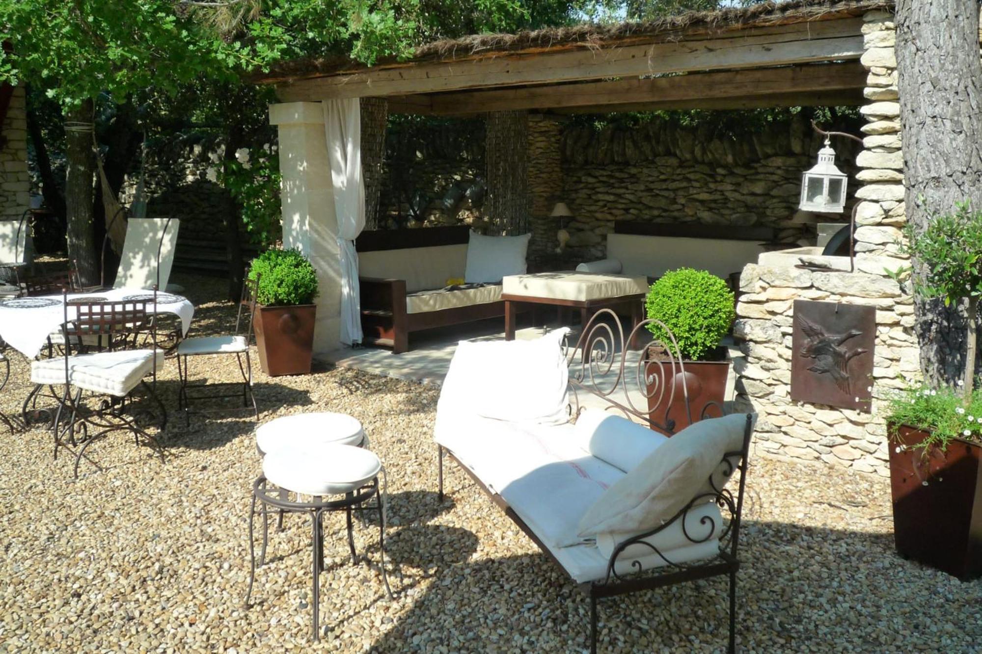Beautiful Provencal Villa With Pool And Jacuzzi Lacoste (Vaucluse) Exterior foto